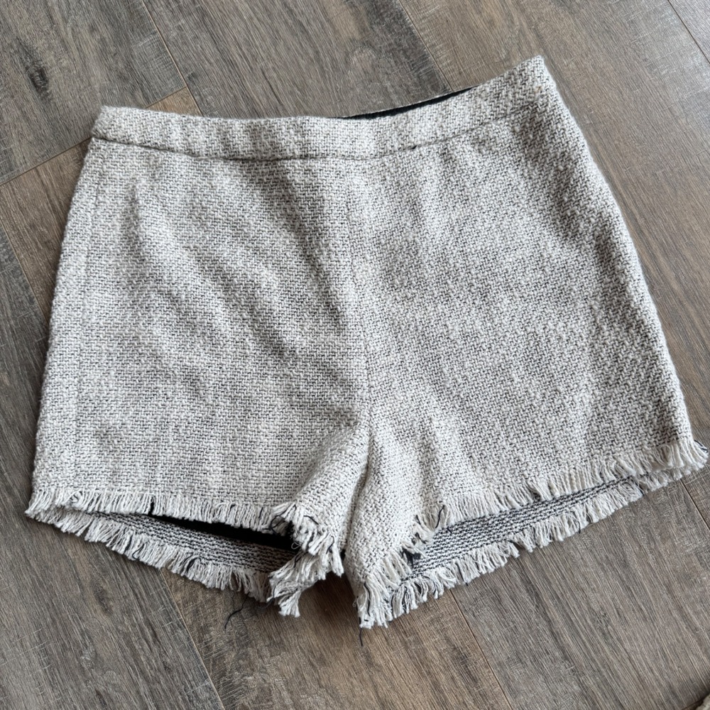 Free People Cream Off-White Tweed Shorts Frayed Hem‎ High Waist Women's Size 6